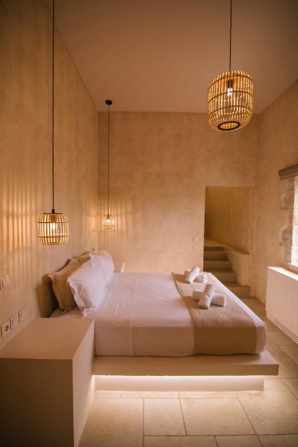 Mani Luxury Suites And Studios In Gytheio With Private Pools Gythio Exterior foto