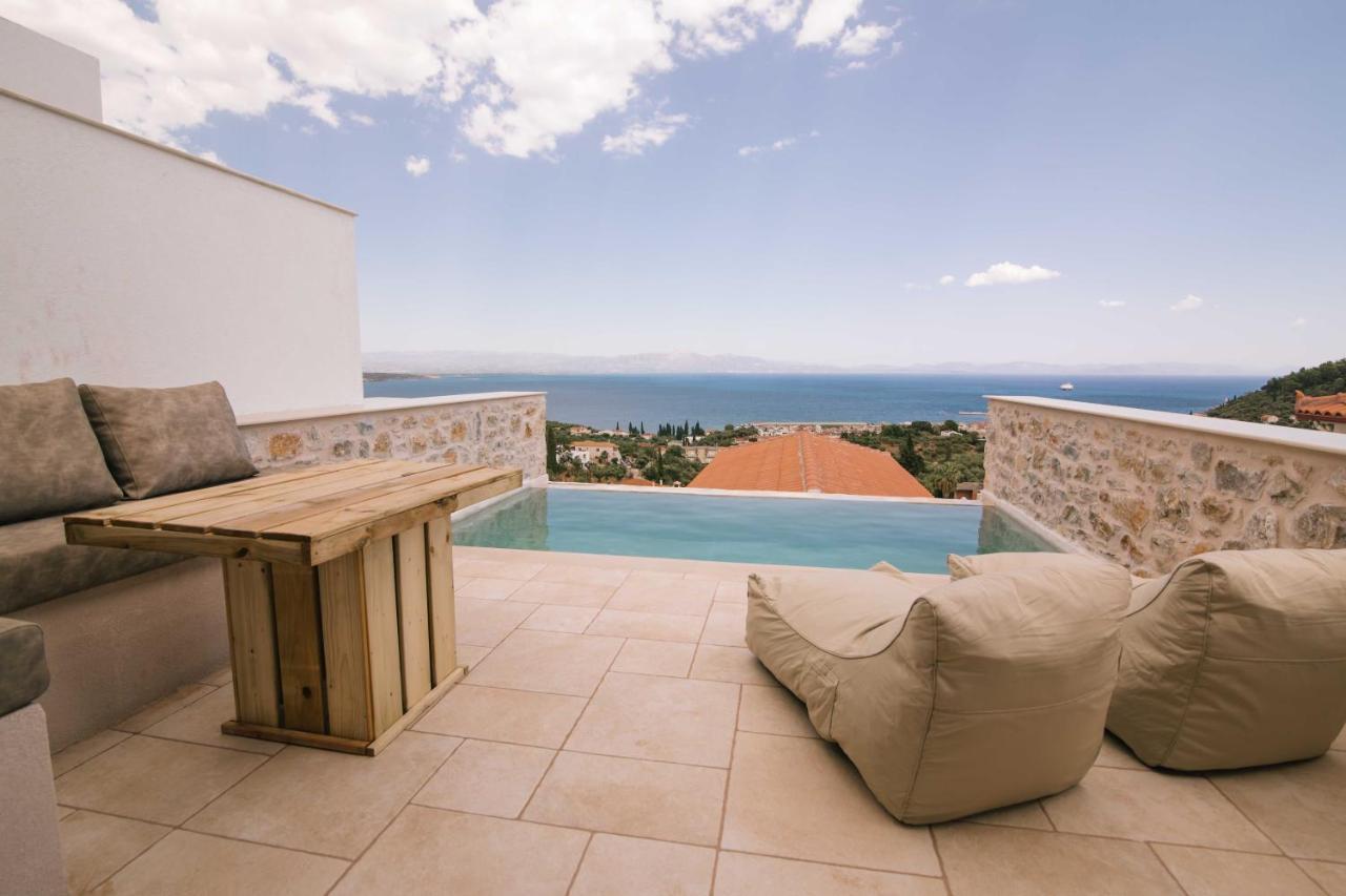 Mani Luxury Suites And Studios In Gytheio With Private Pools Gythio Exterior foto