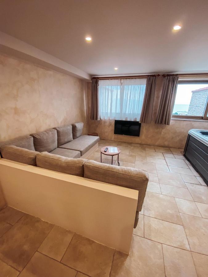 Mani Luxury Suites And Studios In Gytheio With Private Pools Gythio Exterior foto